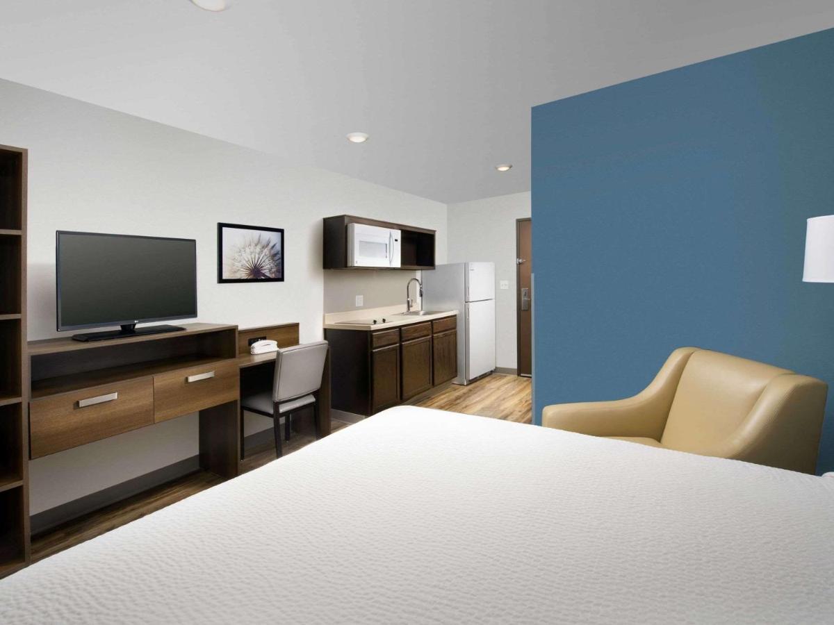 Candlewood Suites Pecos By Ihg Esterno foto