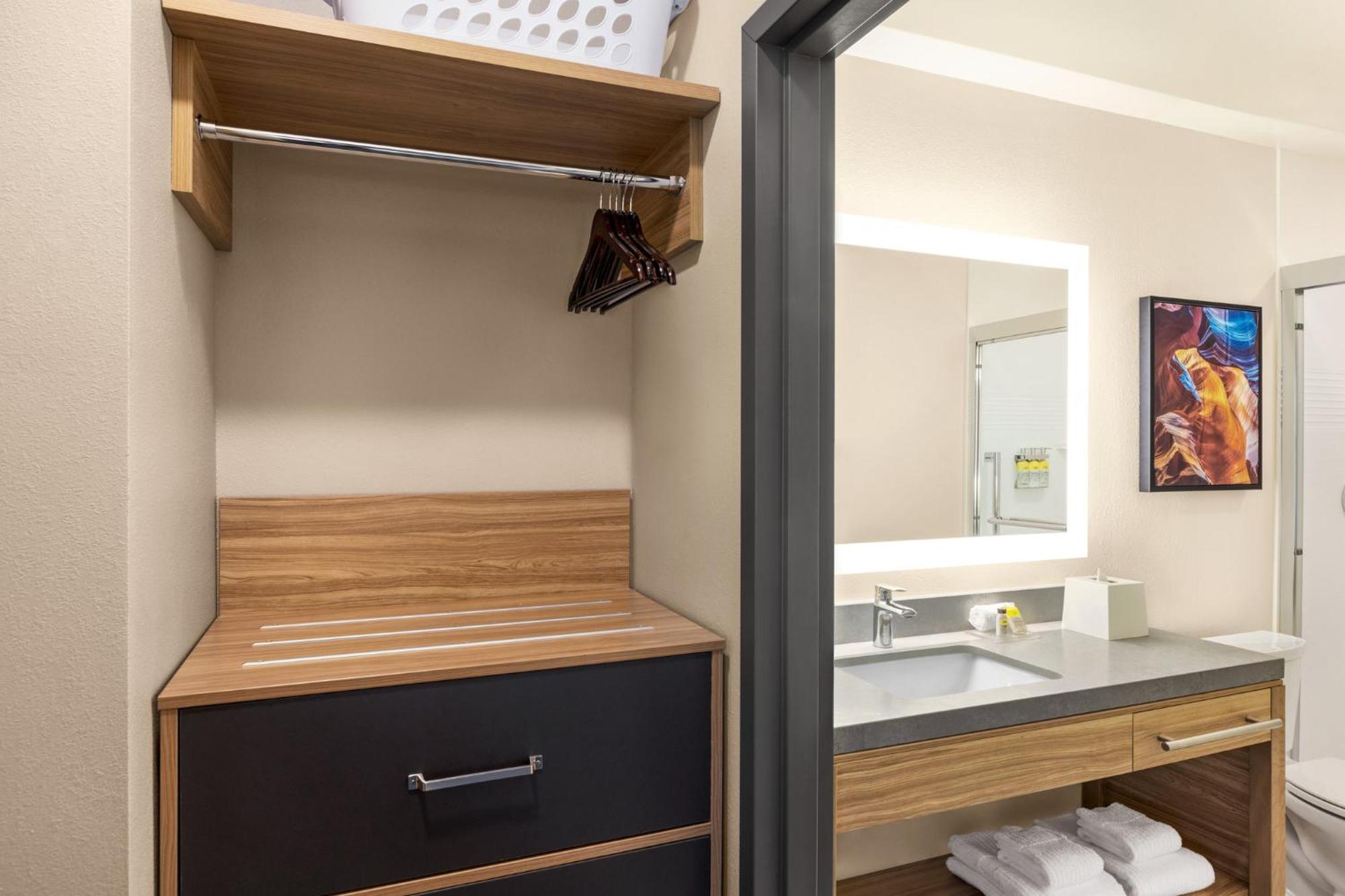 Candlewood Suites Pecos By Ihg Esterno foto