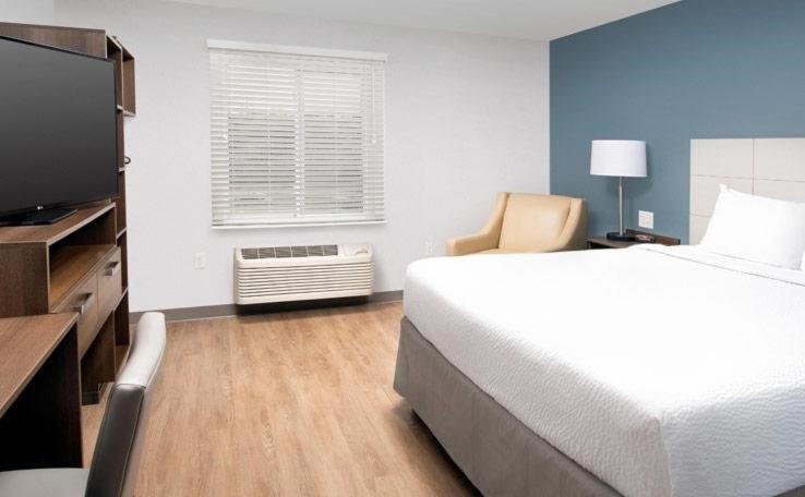 Candlewood Suites Pecos By Ihg Esterno foto